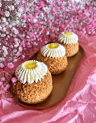 Eleganckie ciastka choux
